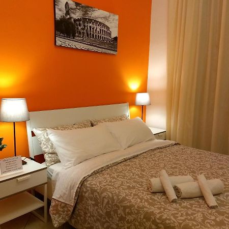 Amoraroma, Economy Guest House With Shared Bathrooms Exterior foto