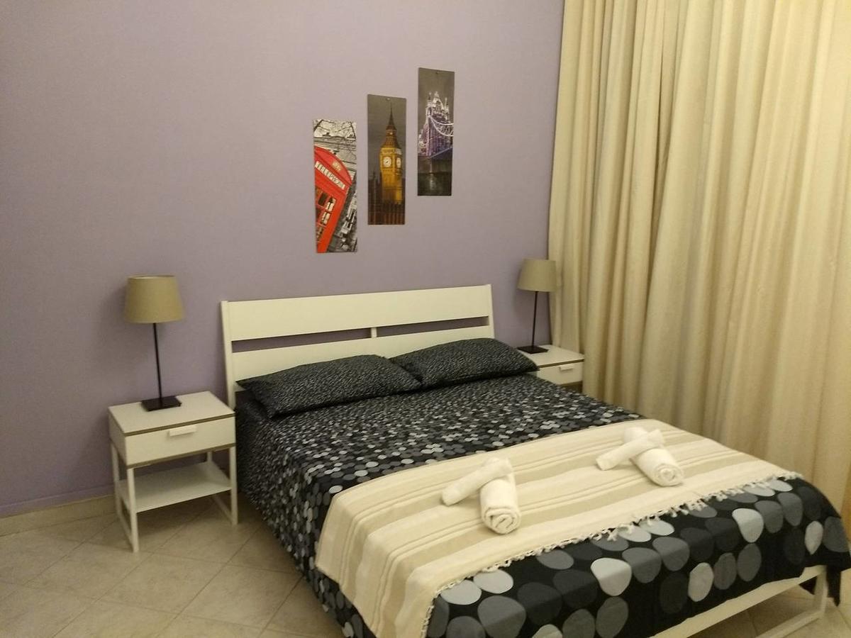 Amoraroma, Economy Guest House With Shared Bathrooms Exterior foto